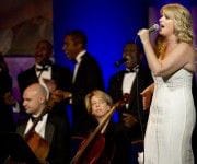 Trisha Yearwood als Schlagersängerin