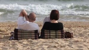 Relaxen am Strand und die Seele baumeln lassen