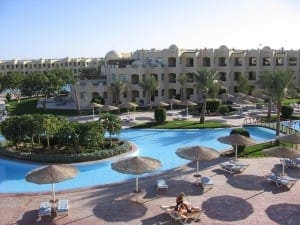 Eine klassiche Hotel-Urlaubsanlage in Ägypten