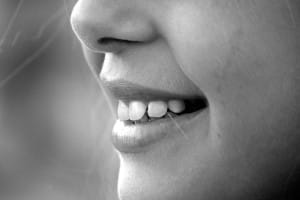 Tipps gegen Zahnschmerzen mit Haushaltsmitteln